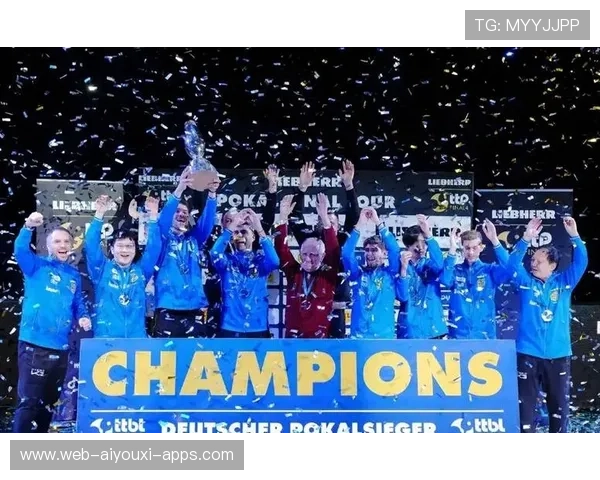 联赛季中数据复盘 揭示争冠与保级关键指标，联赛全胜夺冠